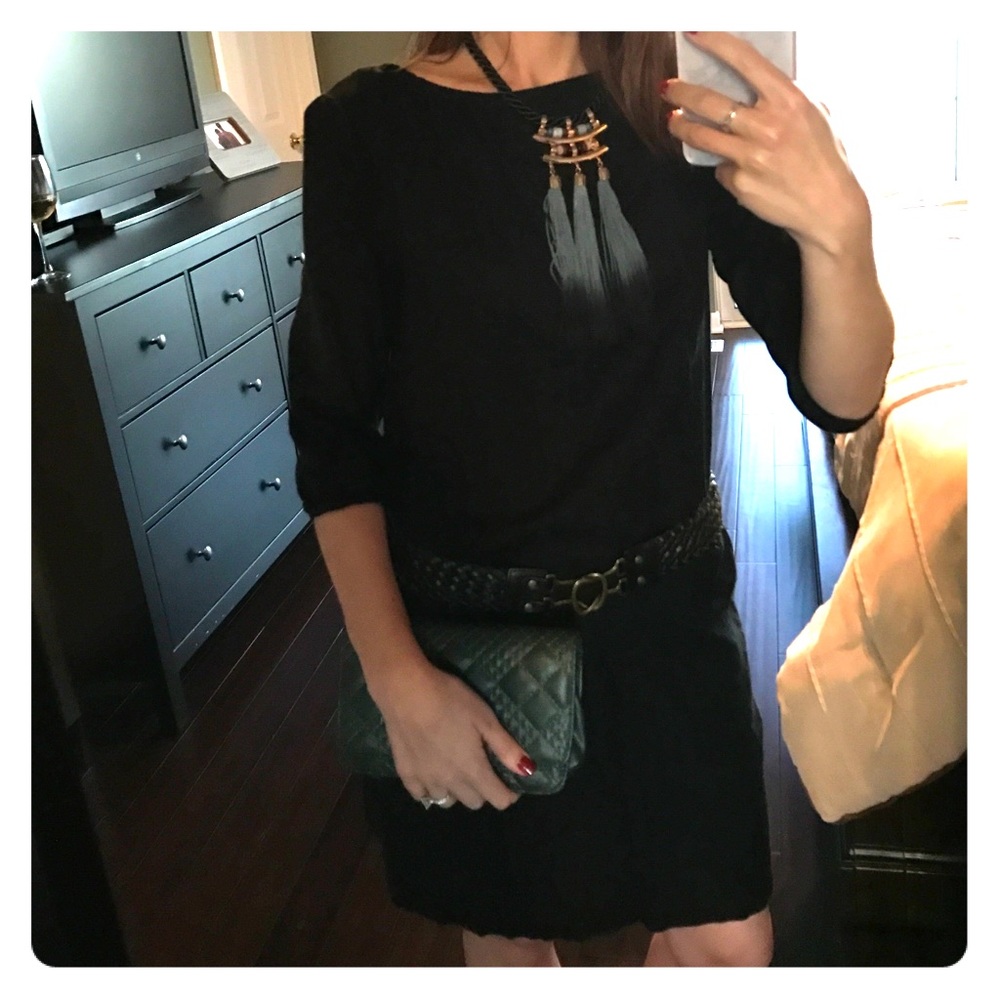 Loose black linen shift dress w/ 3/4 length sleeve