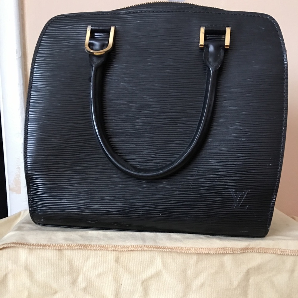 Reduce Alma Epi Louis Vuitton