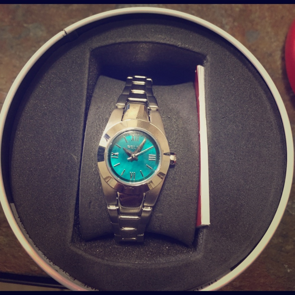 Relic Brand Watch NWT and Tin