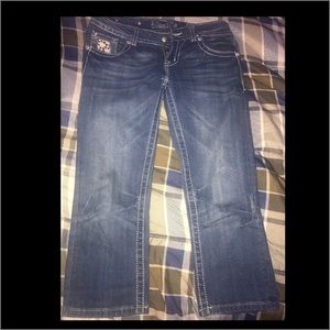 Miss Me  Cuffed Capri Jeans