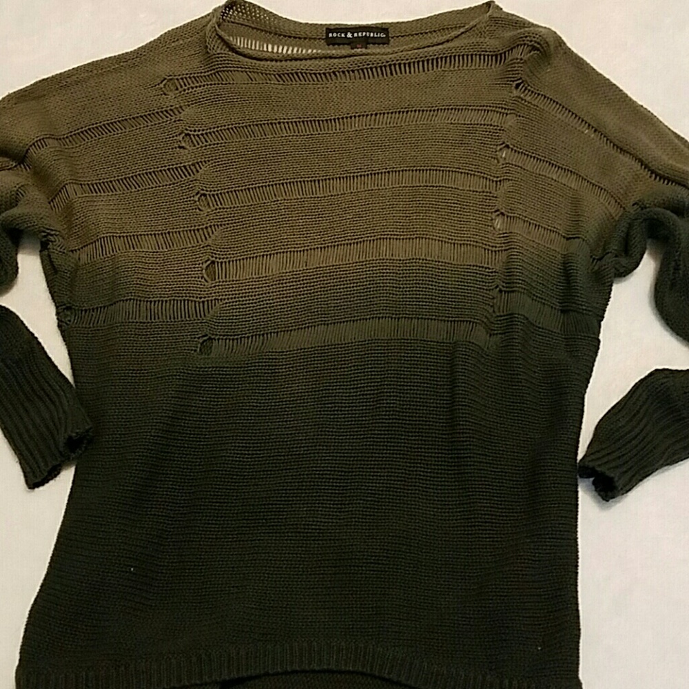 Rock & Republic ombre sweater size M