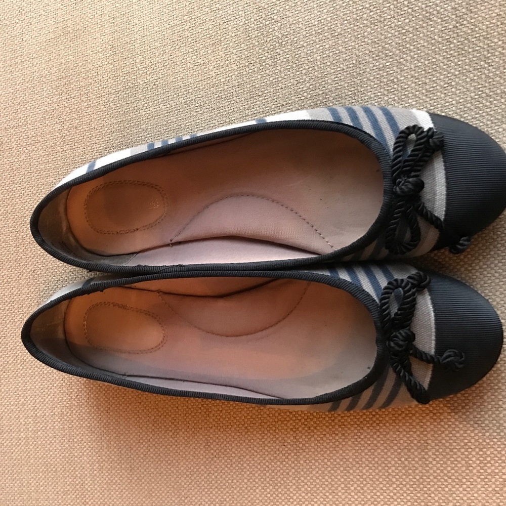 Ballet flats