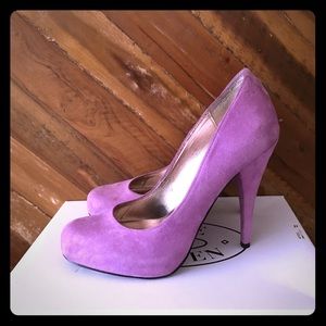 Steve Madden Trinitie Suede Lilac Pumps