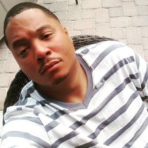 Meet your Posher, Derrick