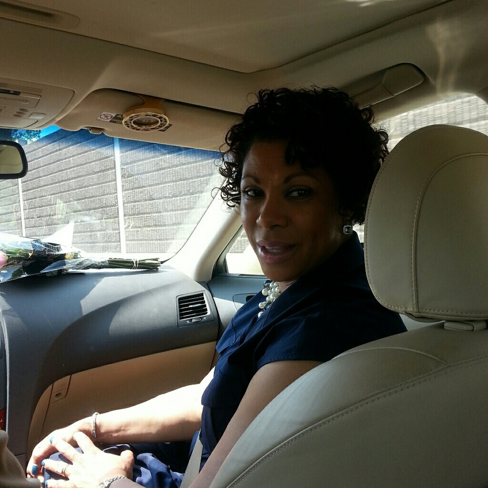 Meet your Posher, Dana