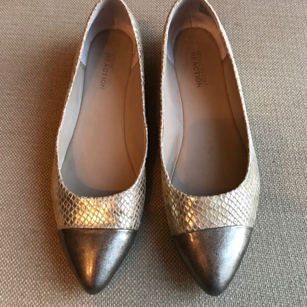 Gold flats