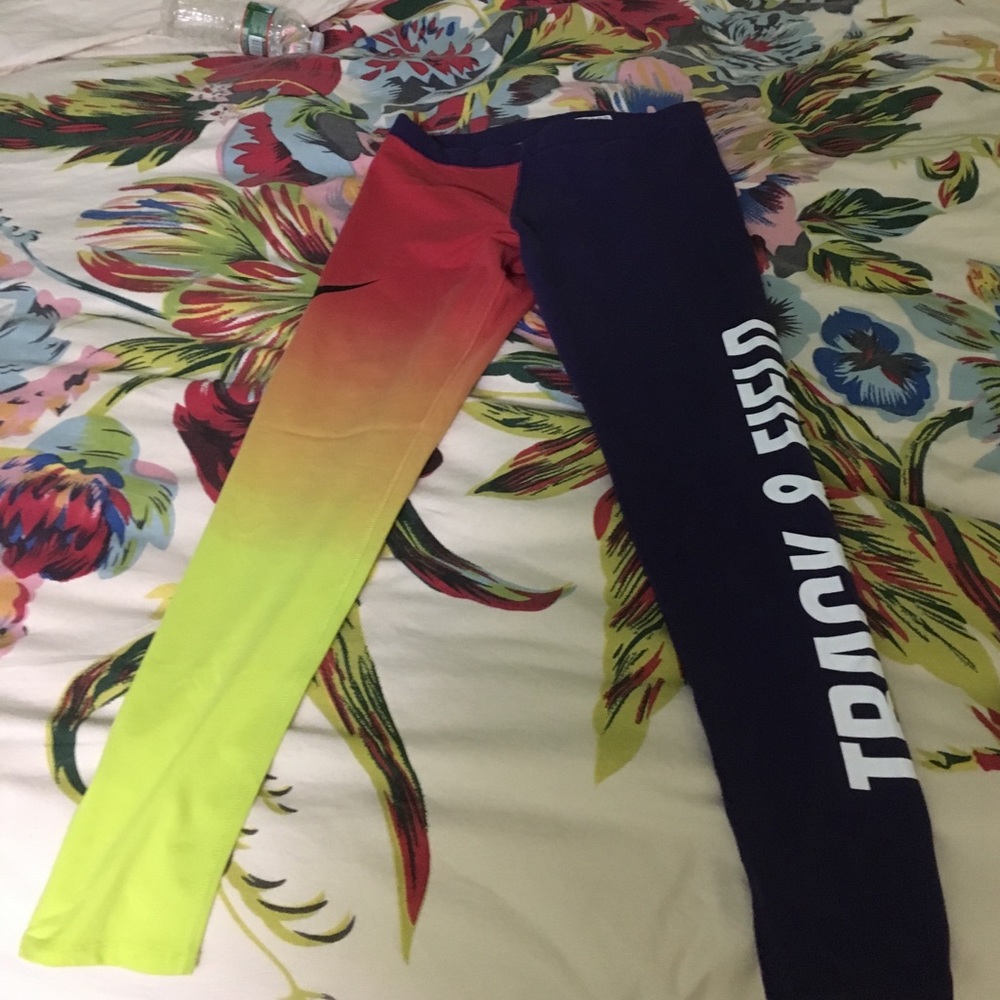 Nike leggings