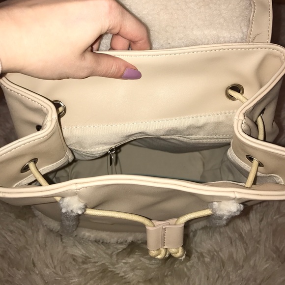 NWOT Faux leather and faux sherpa backpack - Picture 5 of 6