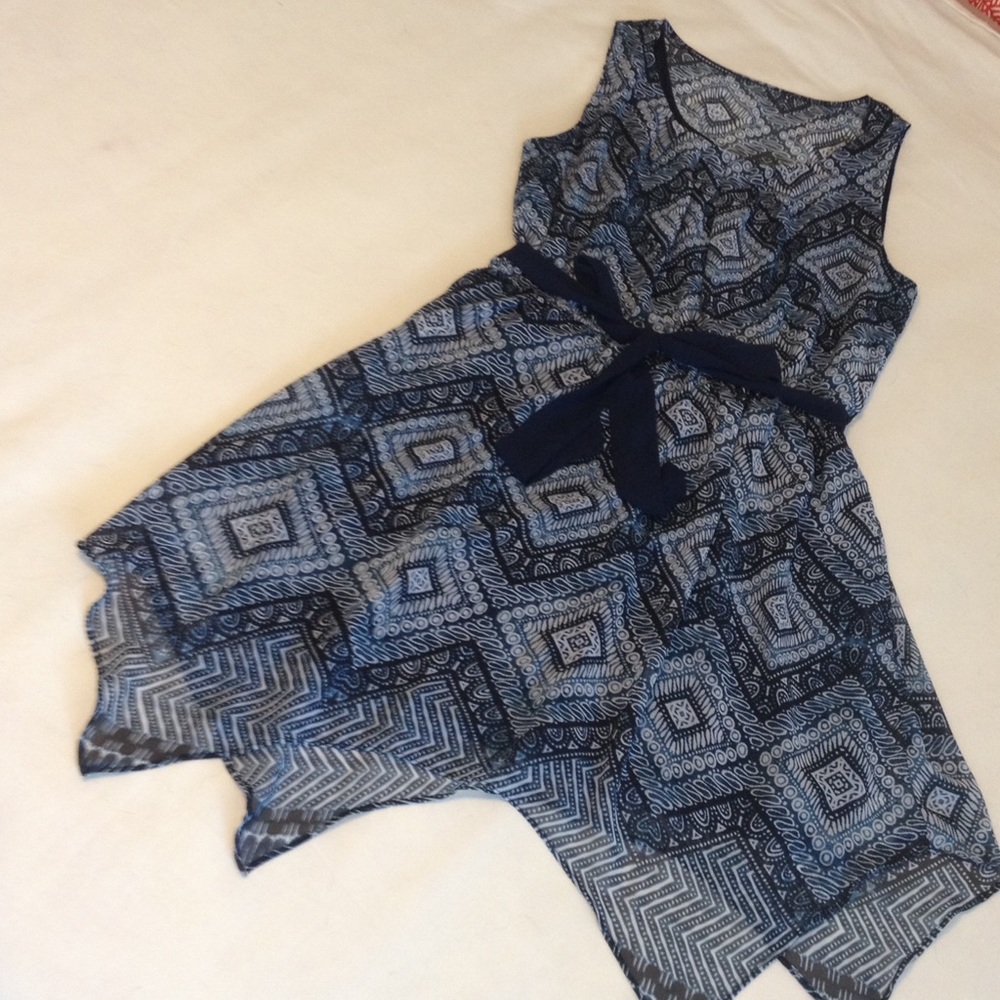 🌻Stunning Handkerchief Dress🌻like new!