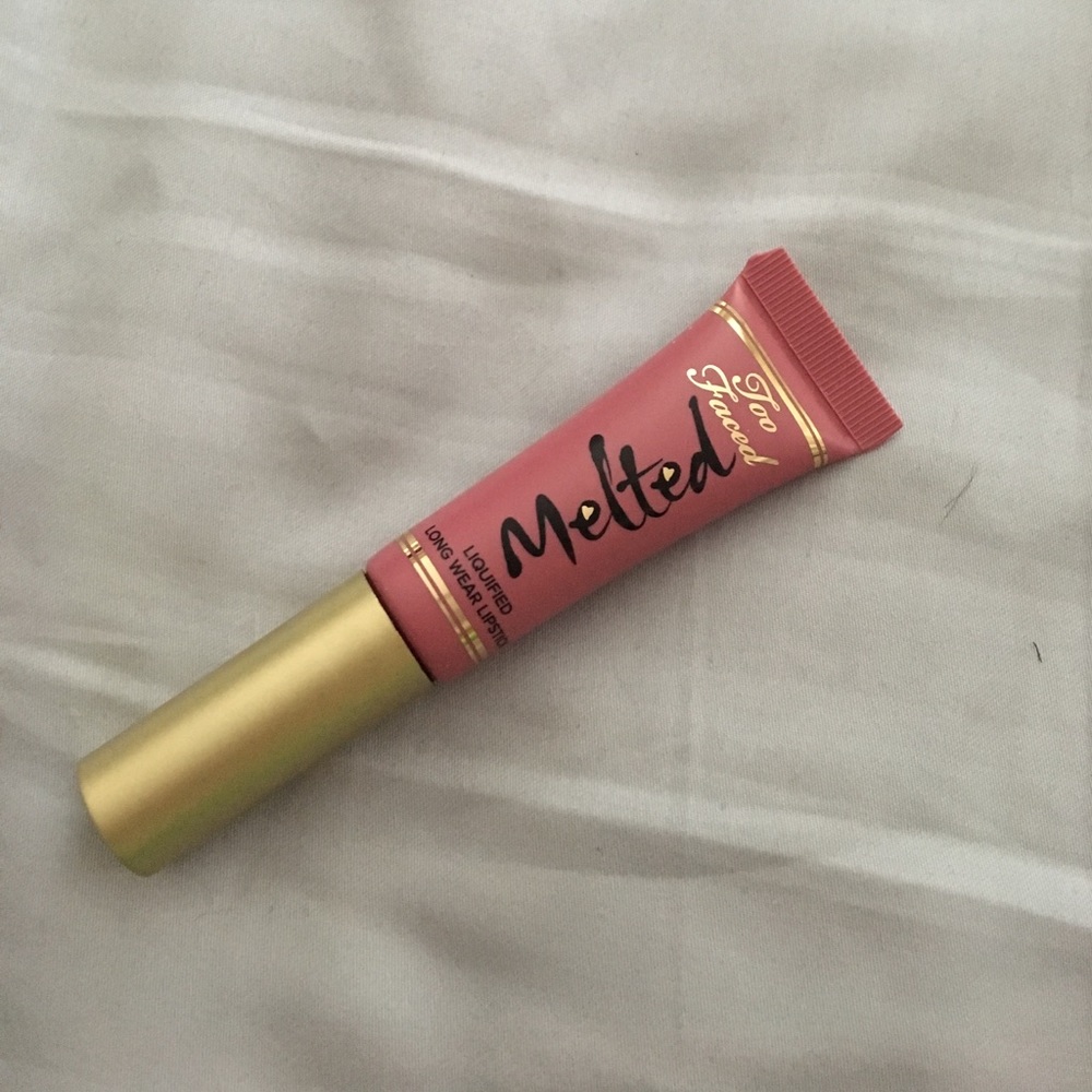Too Faced mini melted chihuahua new