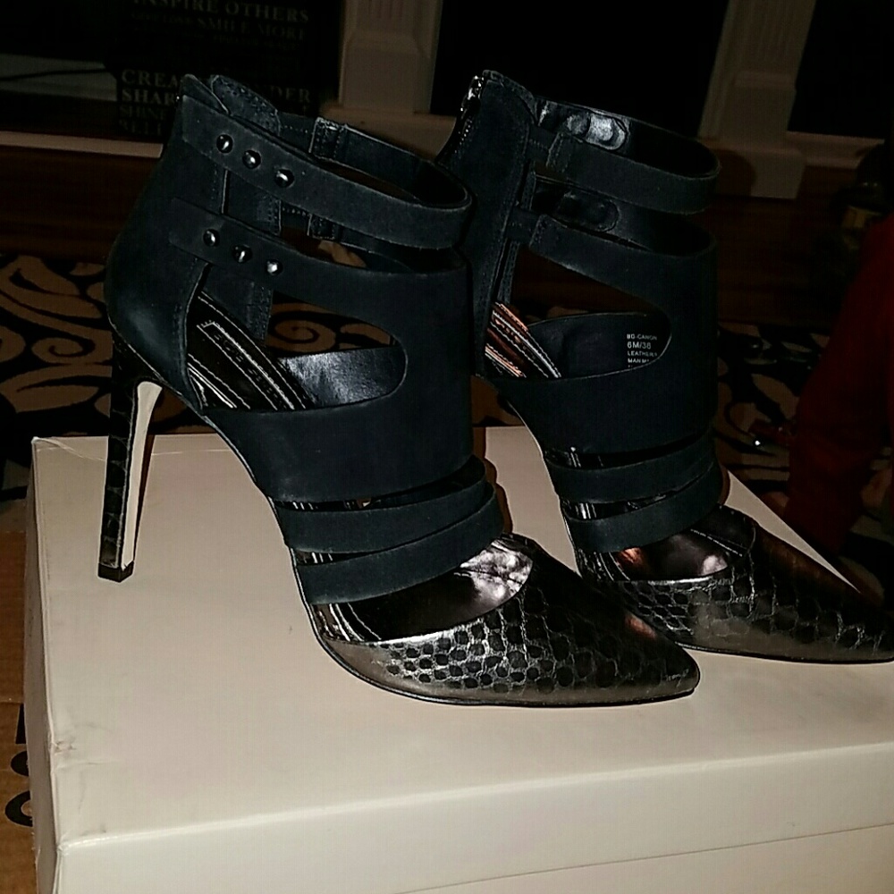 BCBGENERATION Canon Gunmetal Heels 6