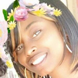 Meet your Posher, Tiffany