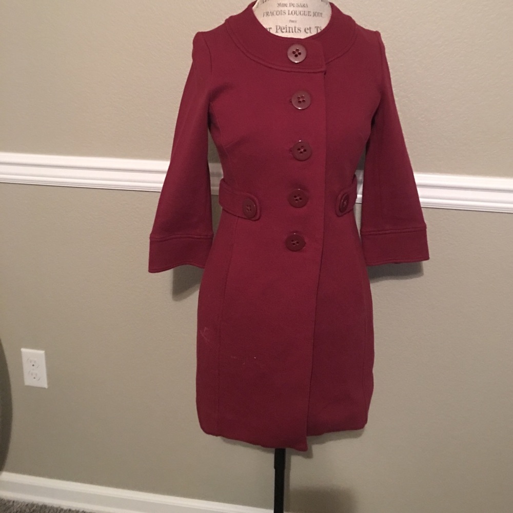 Dress up or down coat.