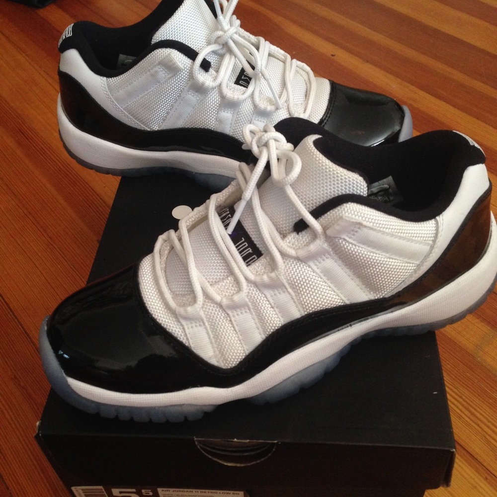 Jordan Retro 11 low