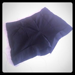 Black dress shorts - hook and zipper clasp