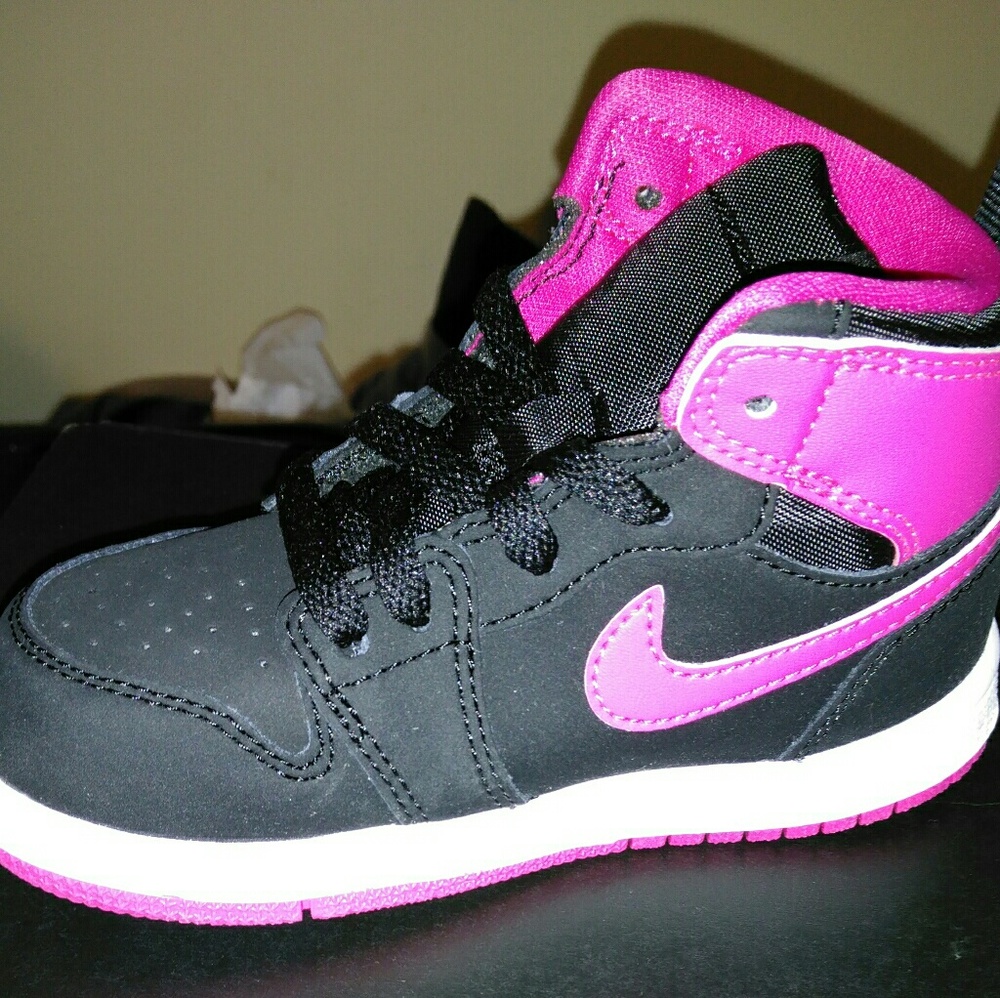 Retro Air Jordan 1