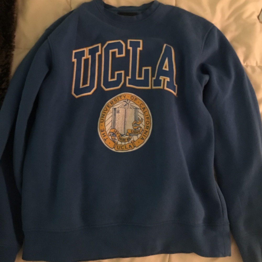 UCLA crew neck