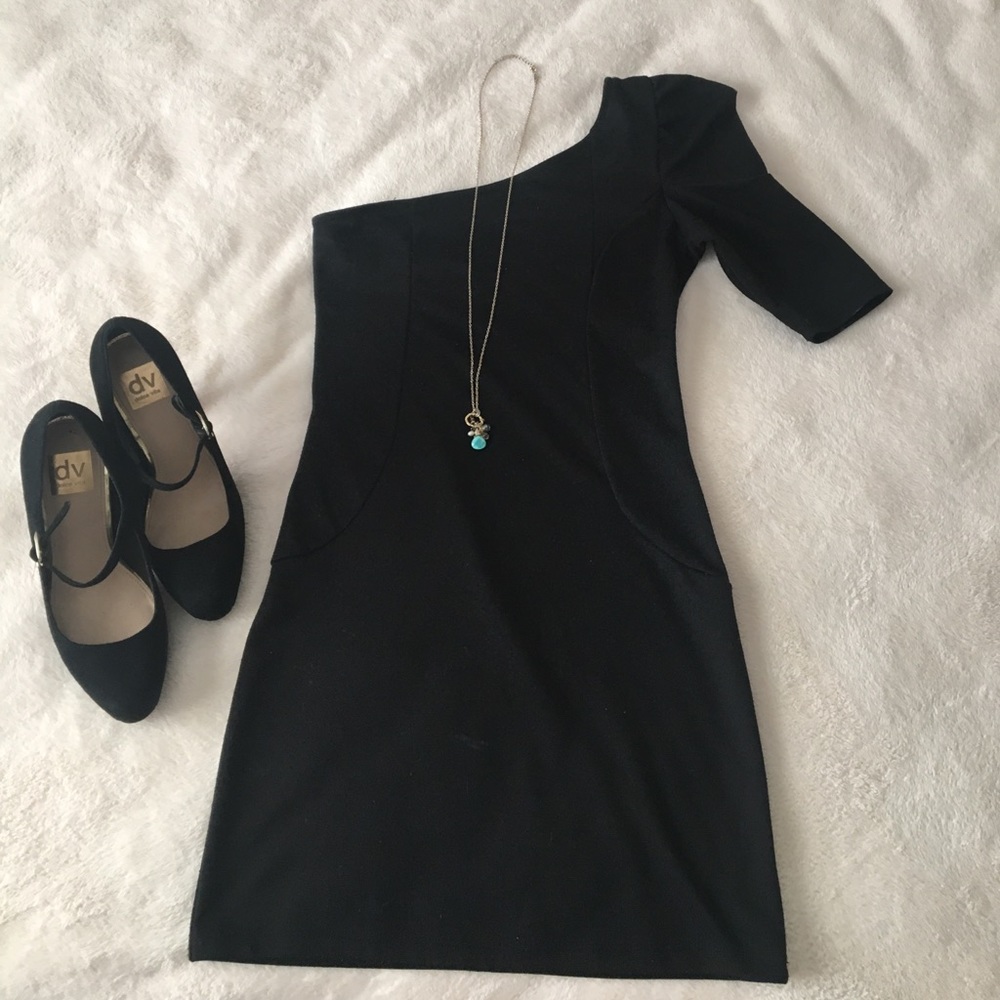 Black One Shoulder Mini Dress
