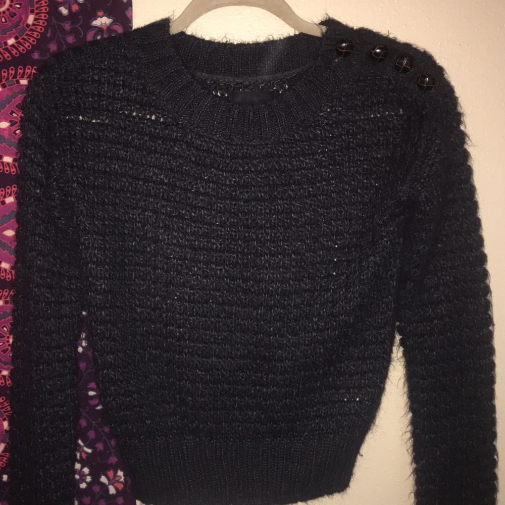 Sweater - Picture 2 of 5