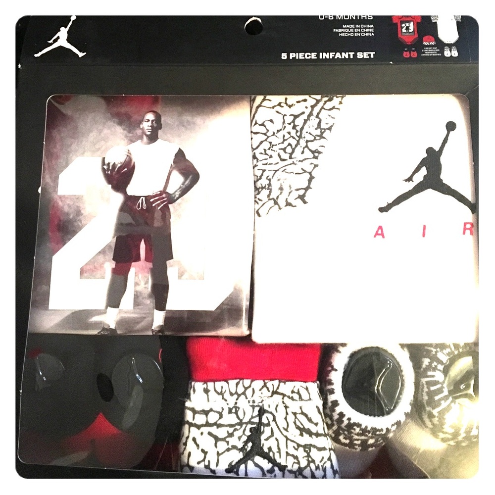 Jordan 5 piece infant set
