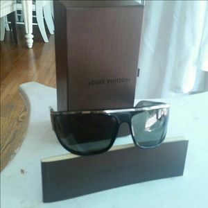 Reduced Louis Vuitton sunglasses
