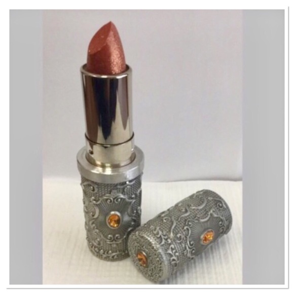 🎅🏼HP🌺Models Prefer Lipstick-Pewter Collectable - Picture 2 of 3