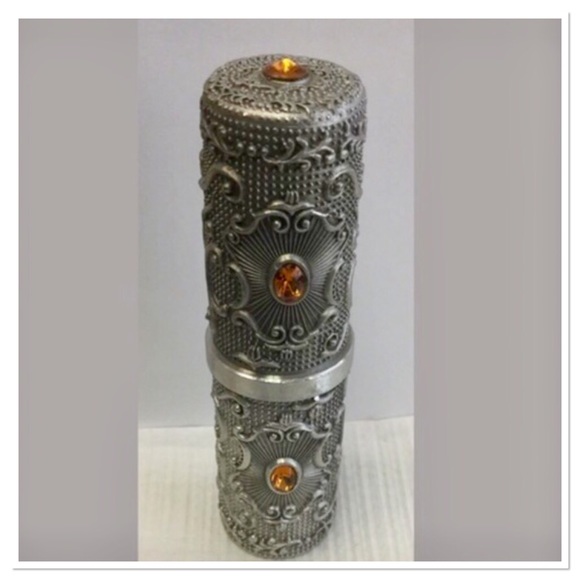 🎅🏼HP🌺Models Prefer Lipstick-Pewter Collectable - Picture 3 of 3