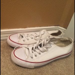 Chuck Taylor Converse Size 8