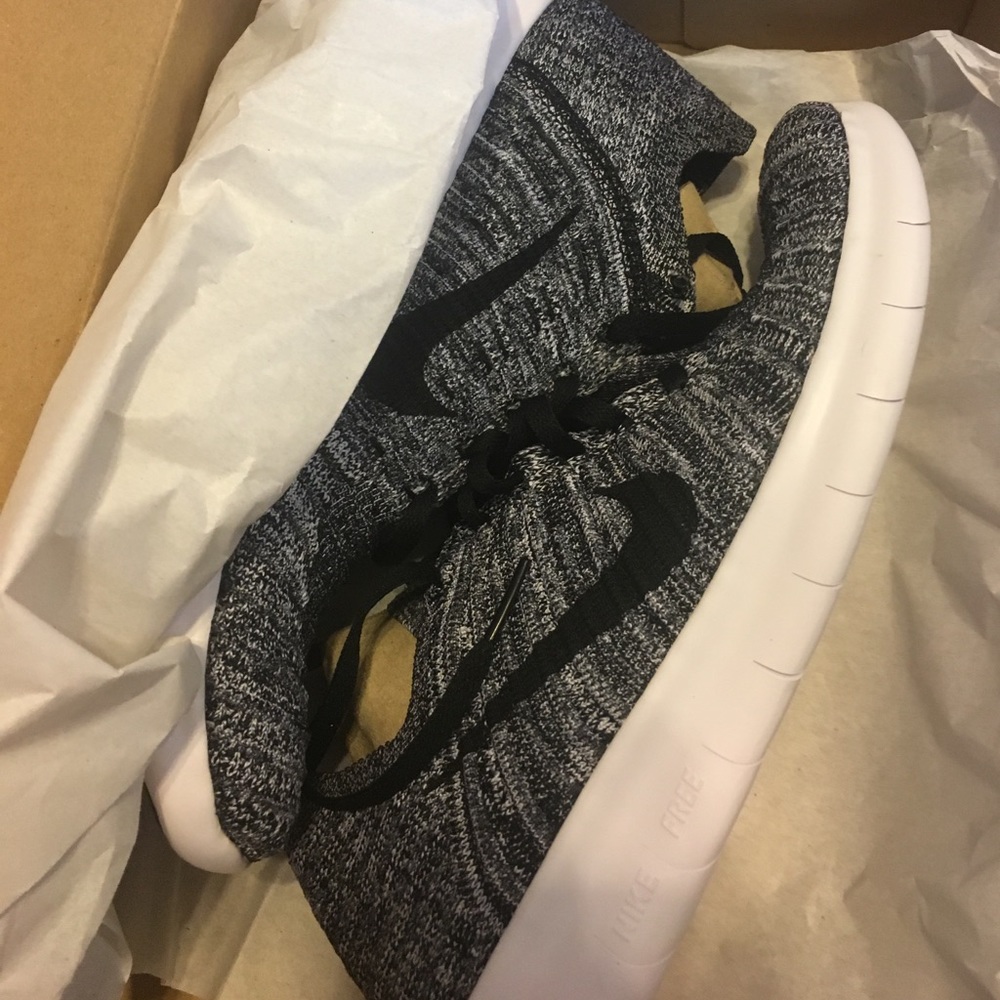 Nike free run flyknit
