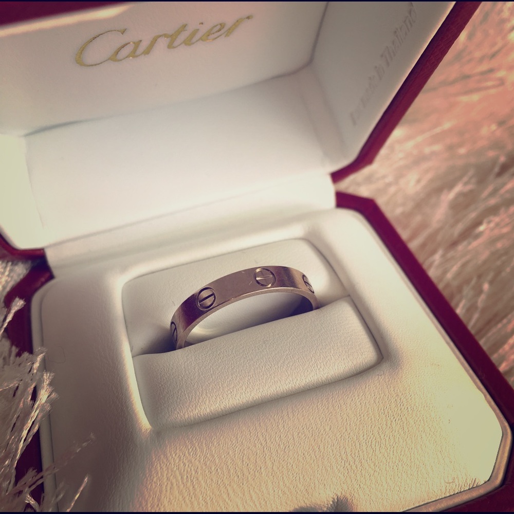 Cartier Love band, 18K white gold - 57 (US8)