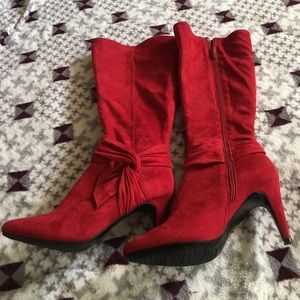 Red boots