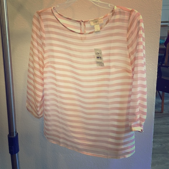 Blouse from Ann Taylor Loft - Picture 1 of 3