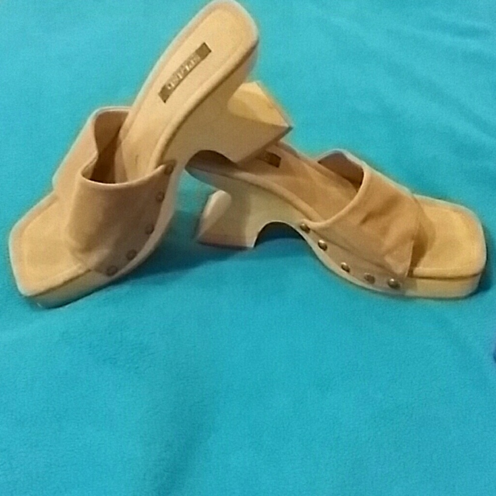 SPLASH clog style heels