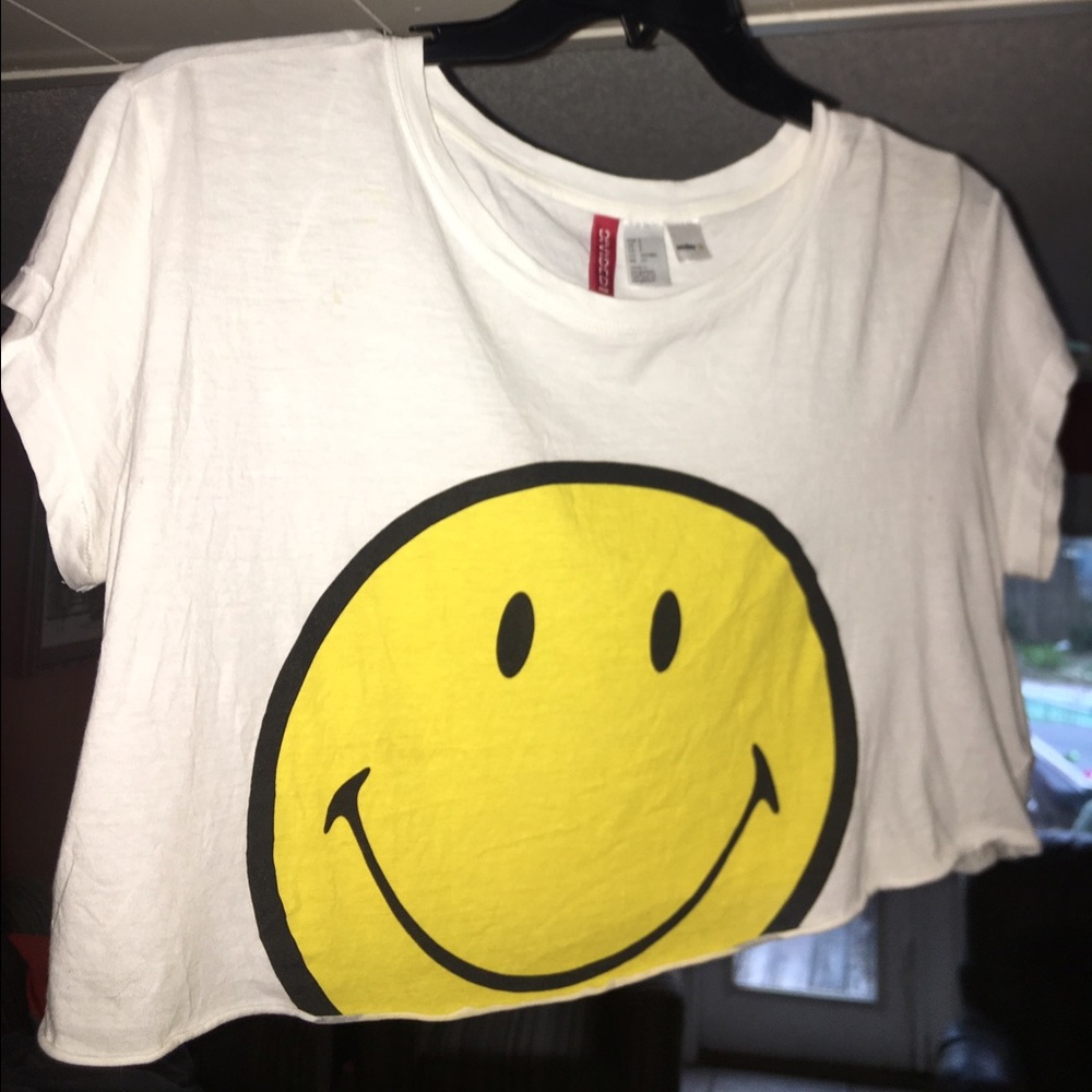 Smiley face crop top