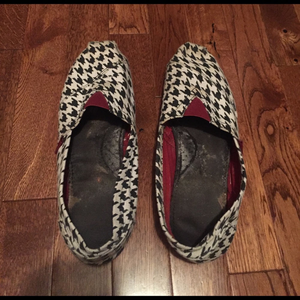 Hounds tooth flats