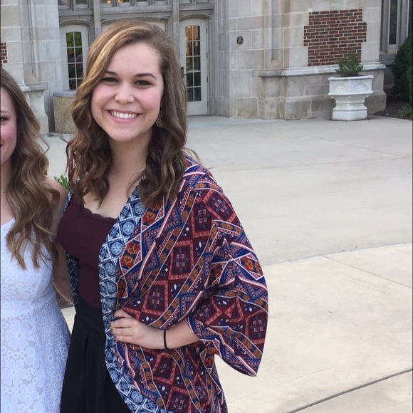 Meet your Posher, Elisabeth - Picture 4 of 4