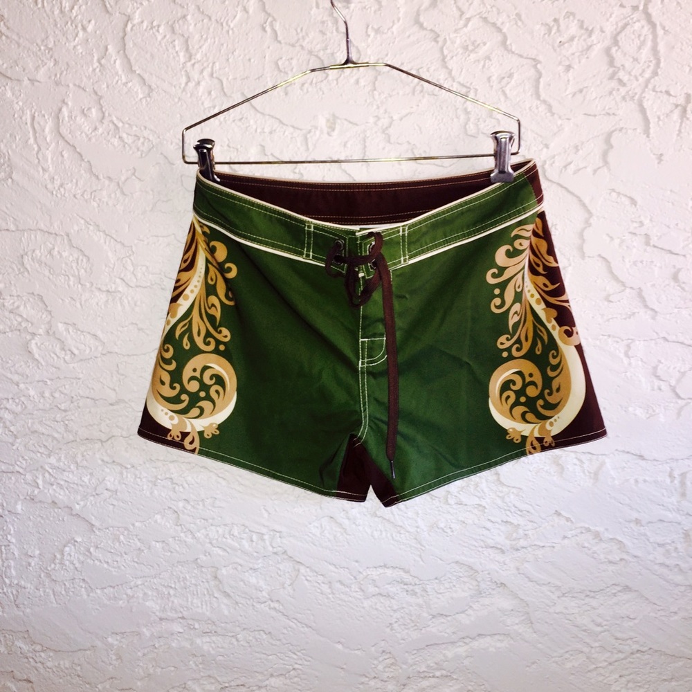Crazy Shorts Water Changing Shorts