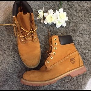 Women's Timberland boots style 10361