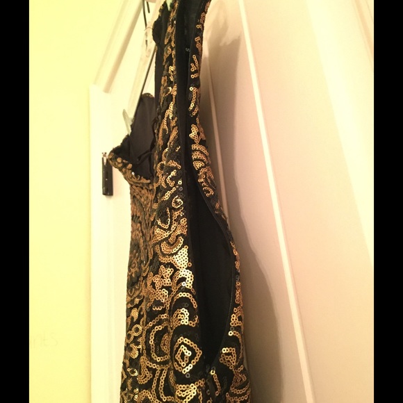 Sequin and Tulle Gown / Prom Dress / Pageant Dress - Picture 5 of 5