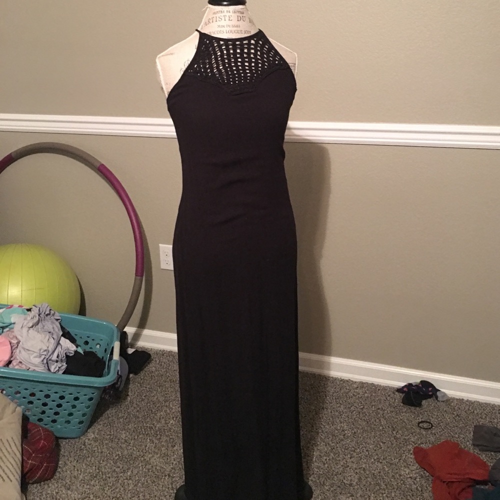 Black maxi sun dress.