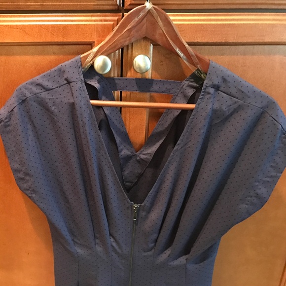 Pin up style dress. - Picture 4 of 5