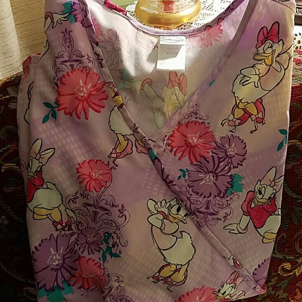 Scrub top
