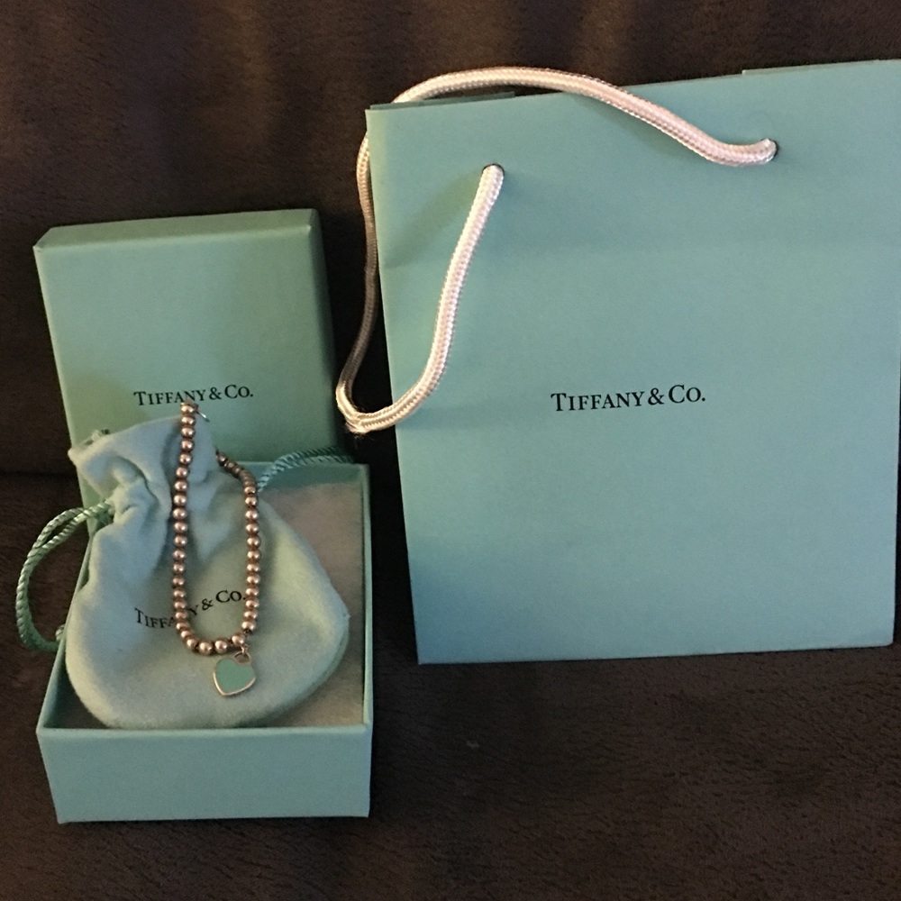 Tiffany & co return to Tiffany blue heart bracelet
