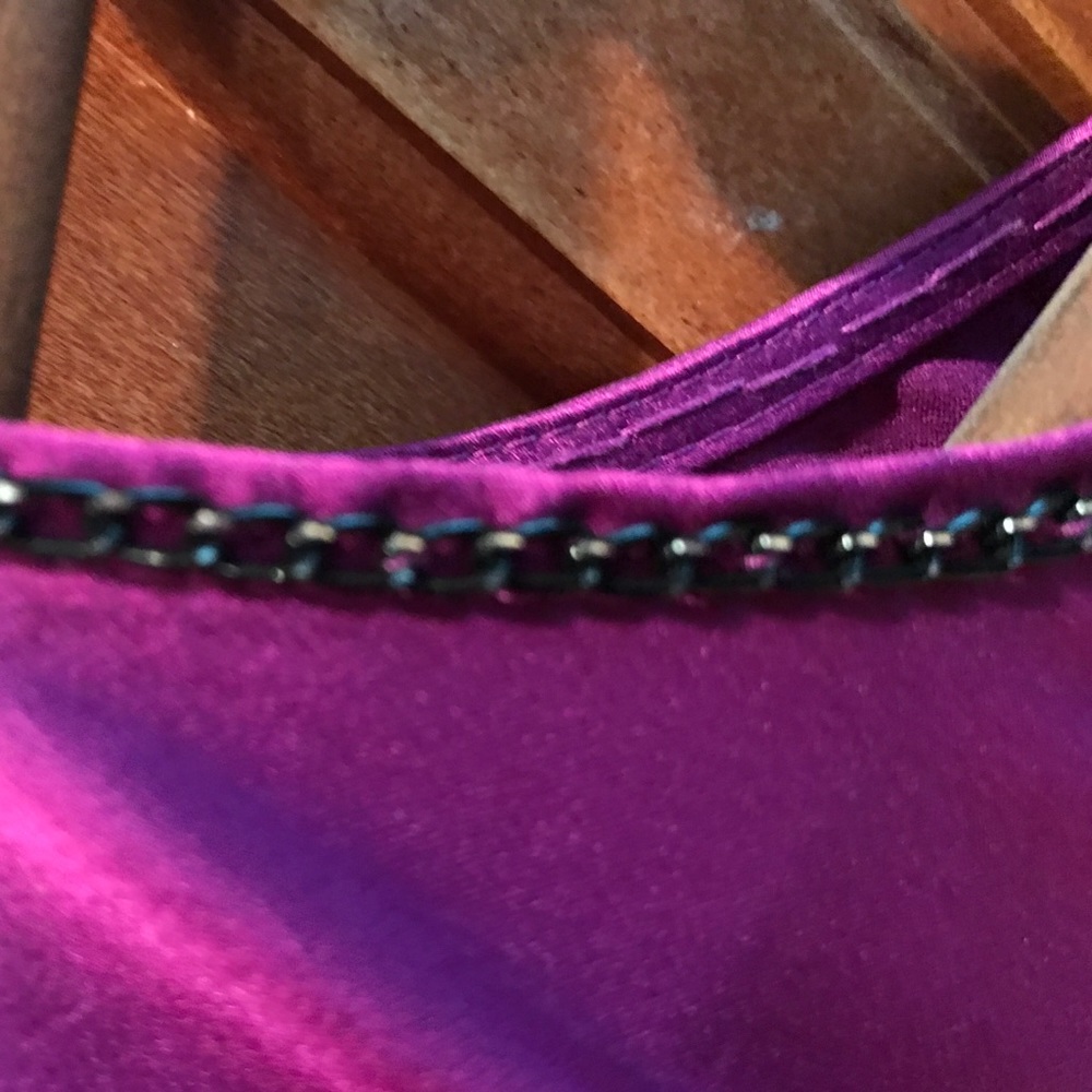 Stylish dress. - Picture 4 of 7