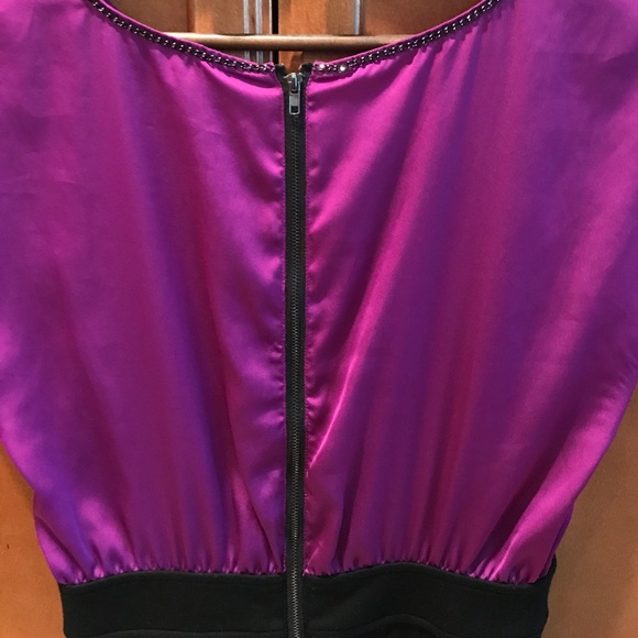 Stylish dress. - Picture 6 of 7