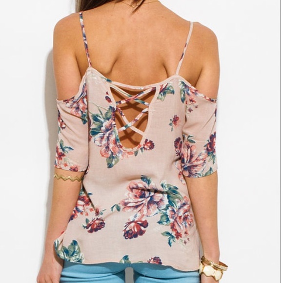 Gorgeous Floral Printed Off Shoulder Top - Picture 3 of 5