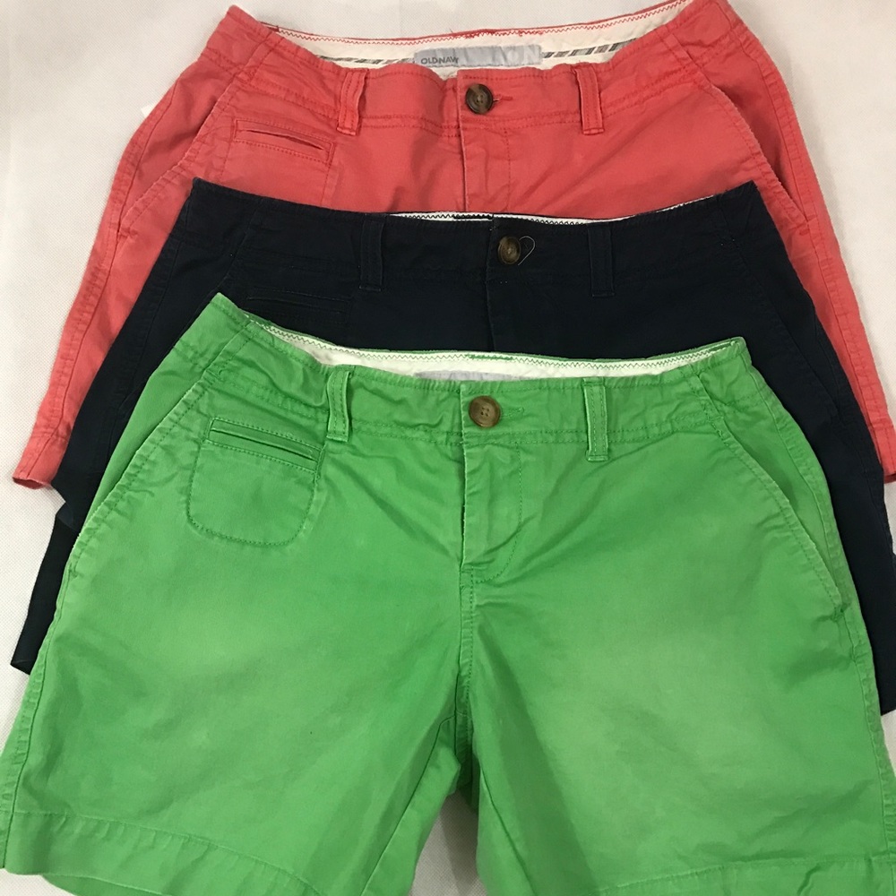 ❤️ SALE❤️ 3 Pair Bundle Old Navy Low Rise Shorts