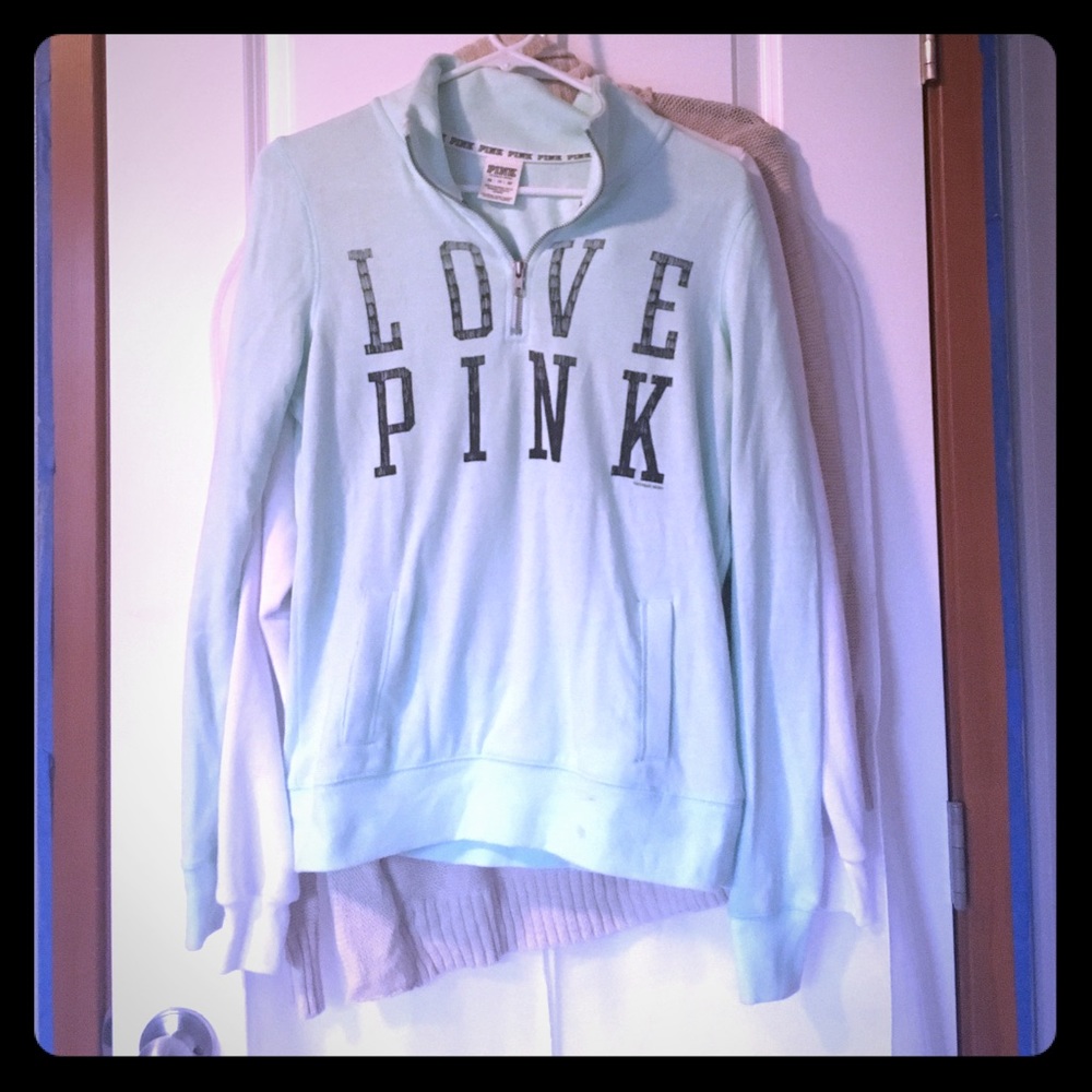 VS, mint, quarter zip