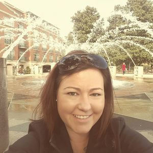 Meet your Posher, Courtney