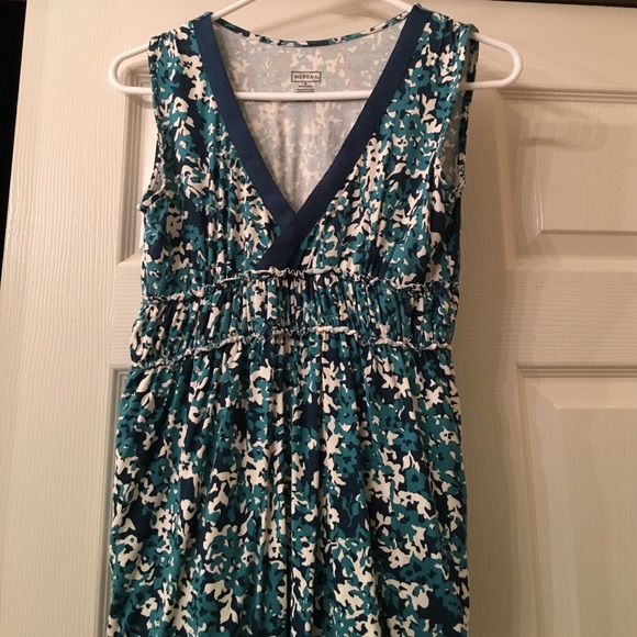 Blue and cream preloved shirt - Picture 2 of 3